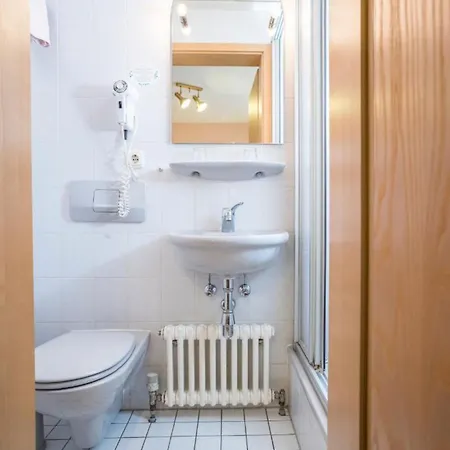 بيت ضيافة Gaestehaus Moenchshof سومرهاوزن