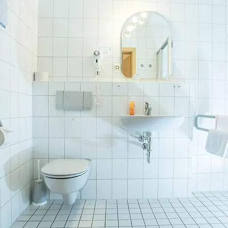 Gaestehaus Moenchshof بيت ضيافة 3*