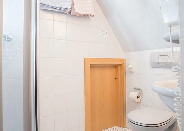 Gaestehaus Moenchshof Penzion 3*