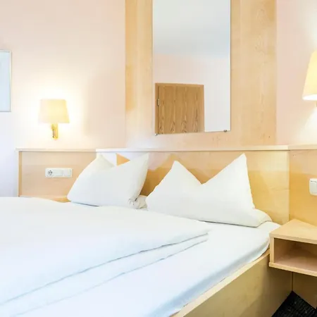 Gaestehaus Moenchshof 3*